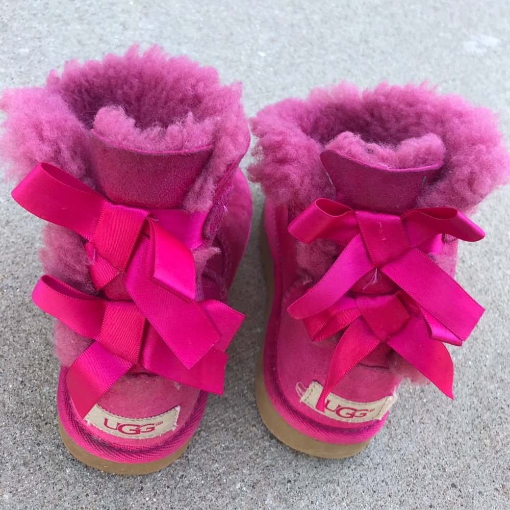 Pink bailey Kids Uggs